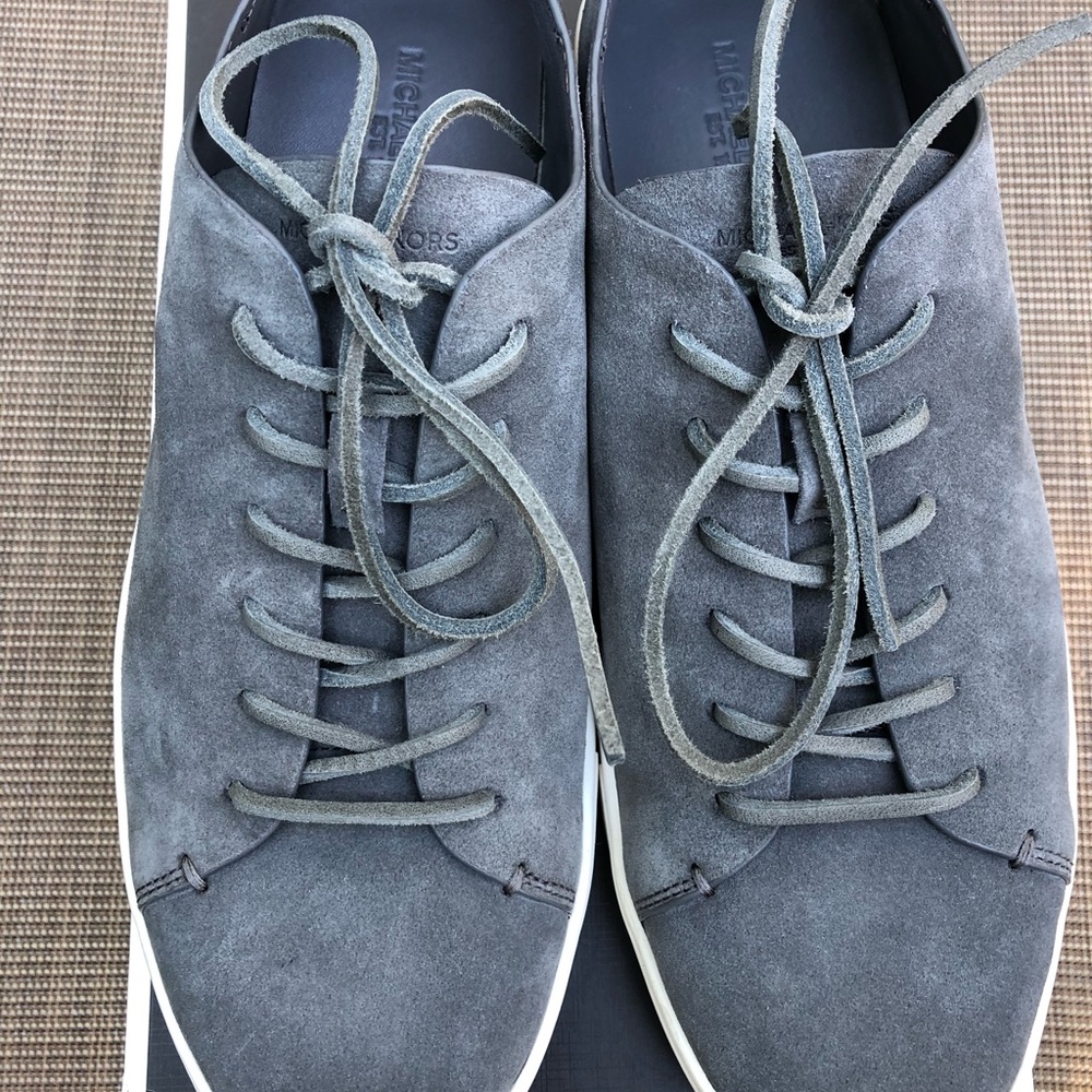 Michael Kors Jared sneaker. Gray, size 11. Brand new. - Picture 2 of 7